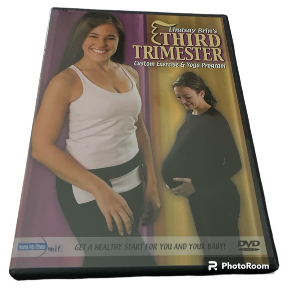 Lindsay Brin’s Third Trimester Workout - Picture 1 of 3